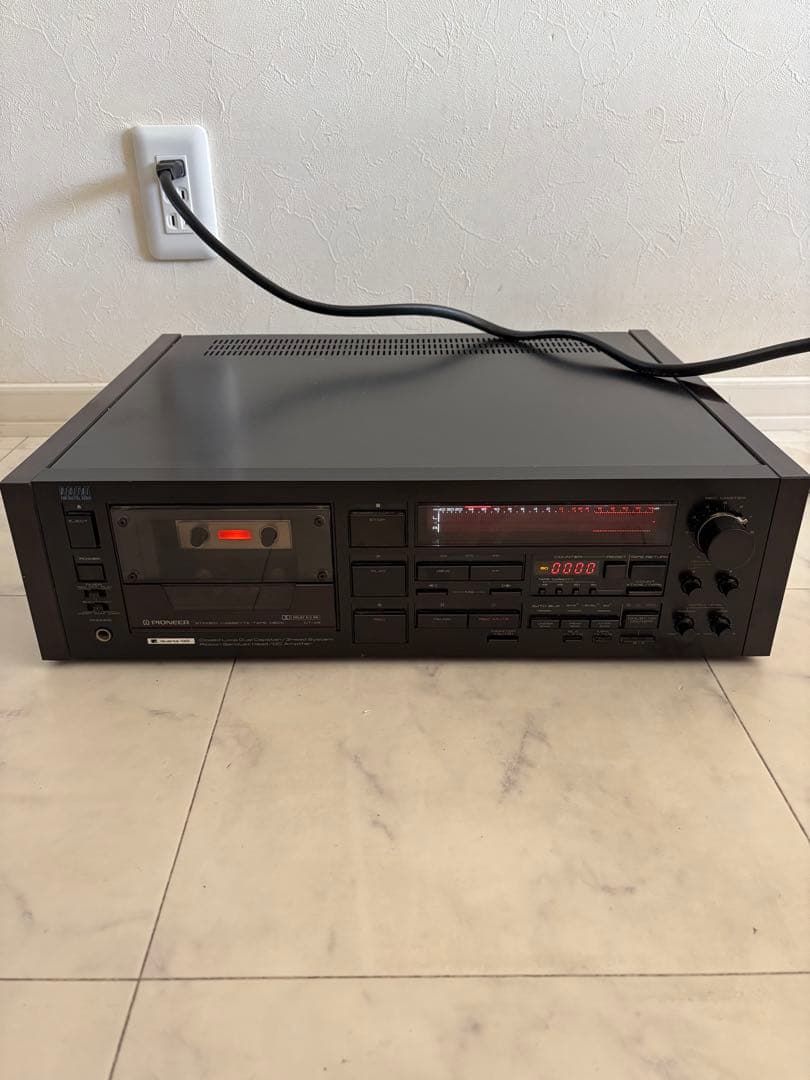 ラジオ・コンポ PIONEER STEREOCASSETTE TAPE DECK CT-A9