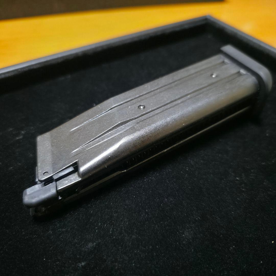 東京マルイ ハイキャパ4.3 タクティカルカスタム 予備マガジン付き