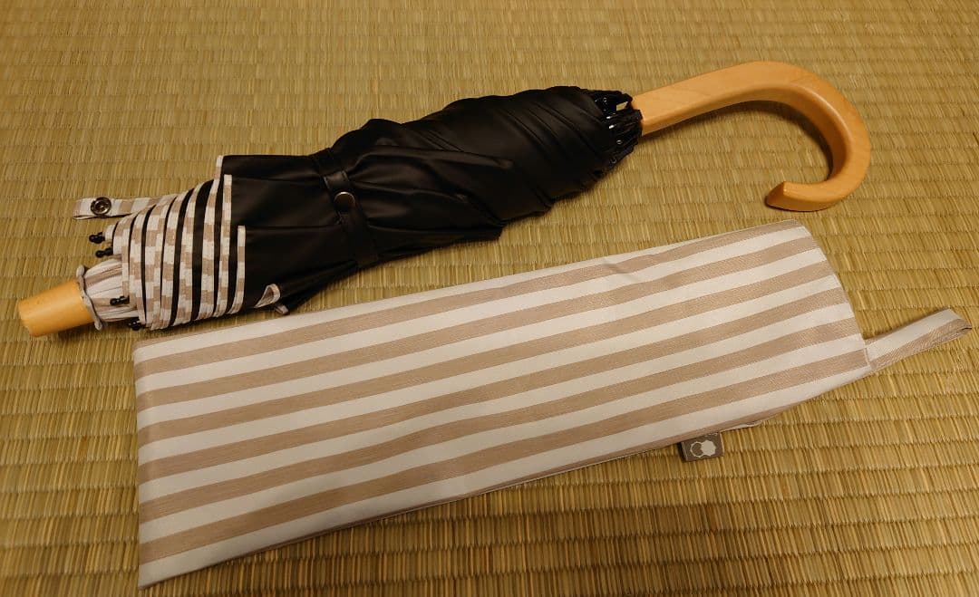 サンバリア100　二段折日傘