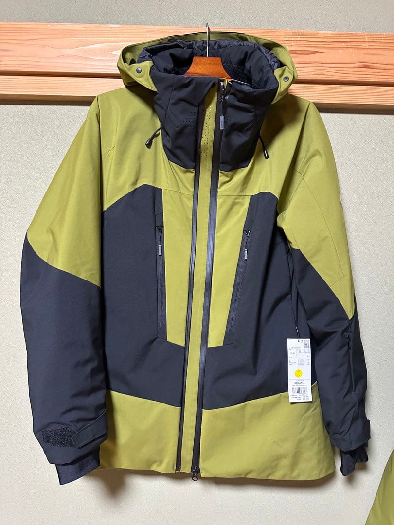 デサント　スキーウェア 上下セット 男女兼用 スキーウェア オリーブグリーン