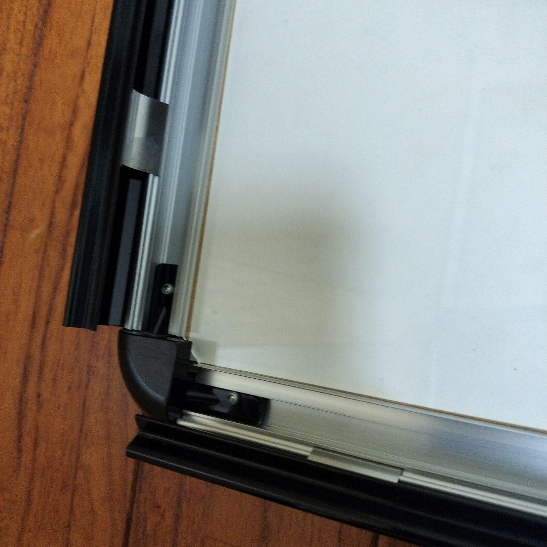 ポスターグリップ　A1 1枚＋B1 2枚（画像は1枚） 　合計3枚組