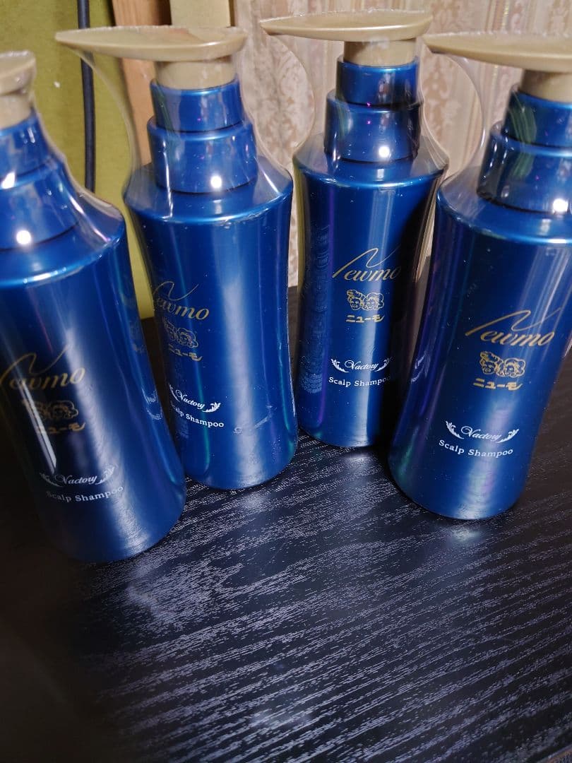 ニューモスカルプシャンプー 4本セット