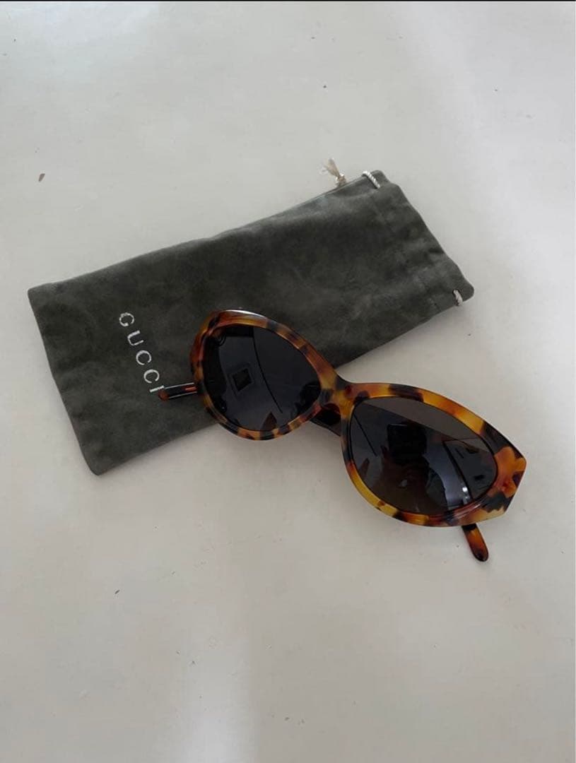 GUCCI トータスシェル キャットアイサングラス