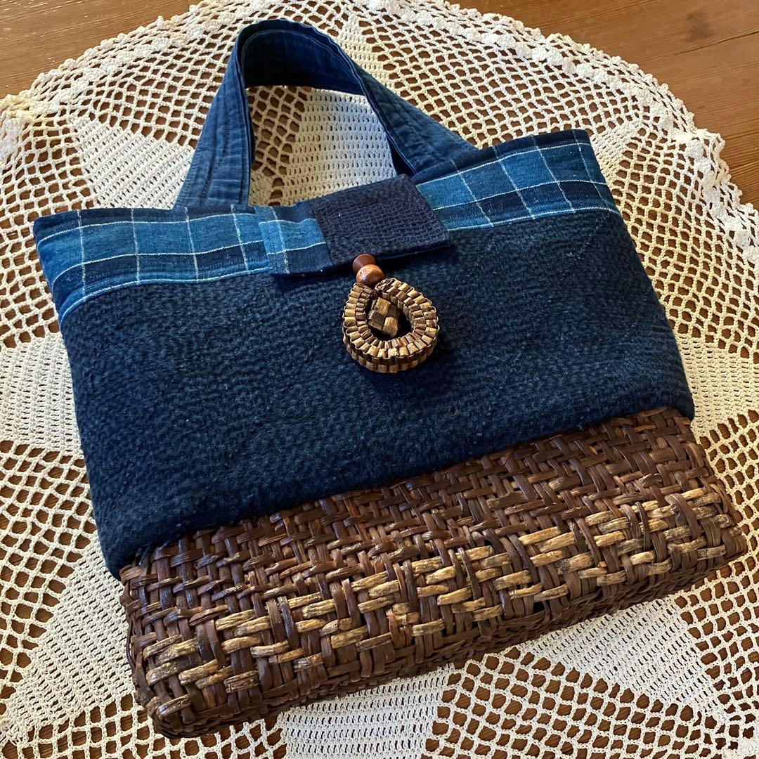 山葡萄胡桃国産かごバック手提げ庄内刺し子藍染め手織り格子木綿チャーム付き