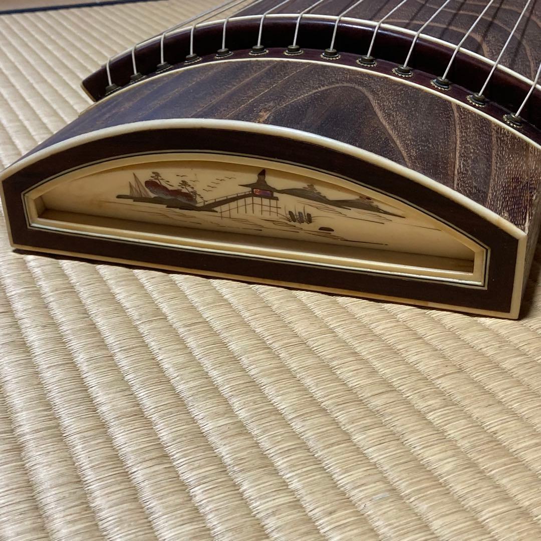 お琴　13弦　カバー付き　ソフトケース付き　持ち運びに便利です！