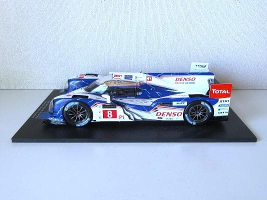 特価 Spark (1/18) トヨタ TS030 Hybrid 2013 LM