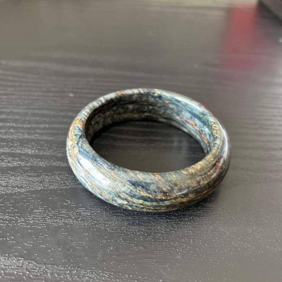 L688)天然ブルーピーターサイト　バングル