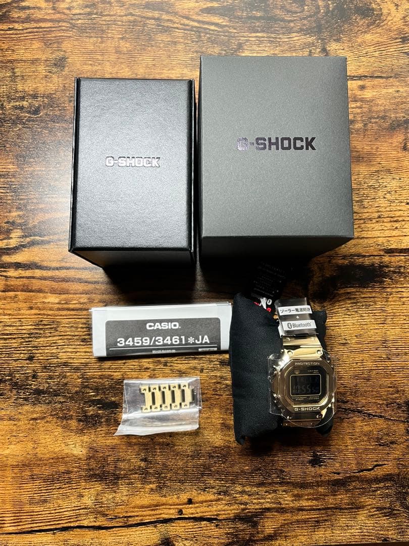 【新品】G-SHOCK フルメタル ゴールド GMW-B5000GD-9JF