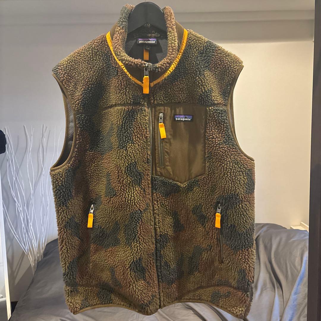 patagonia レトロX カモ柄ベスト