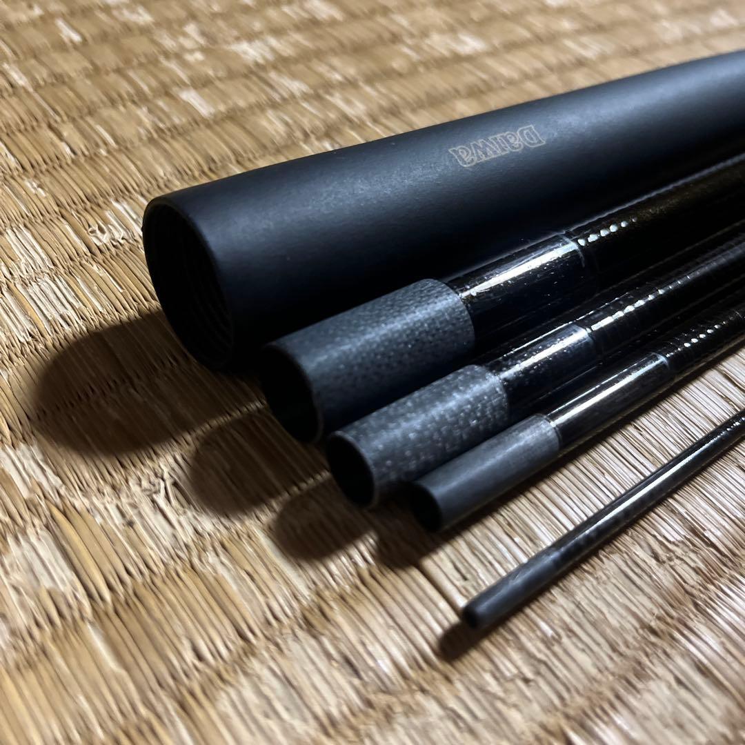 【美品】 ダイワ HS 波紋J 硬調18 HVF へらぶな 鯉 ハヤ 万能 竿