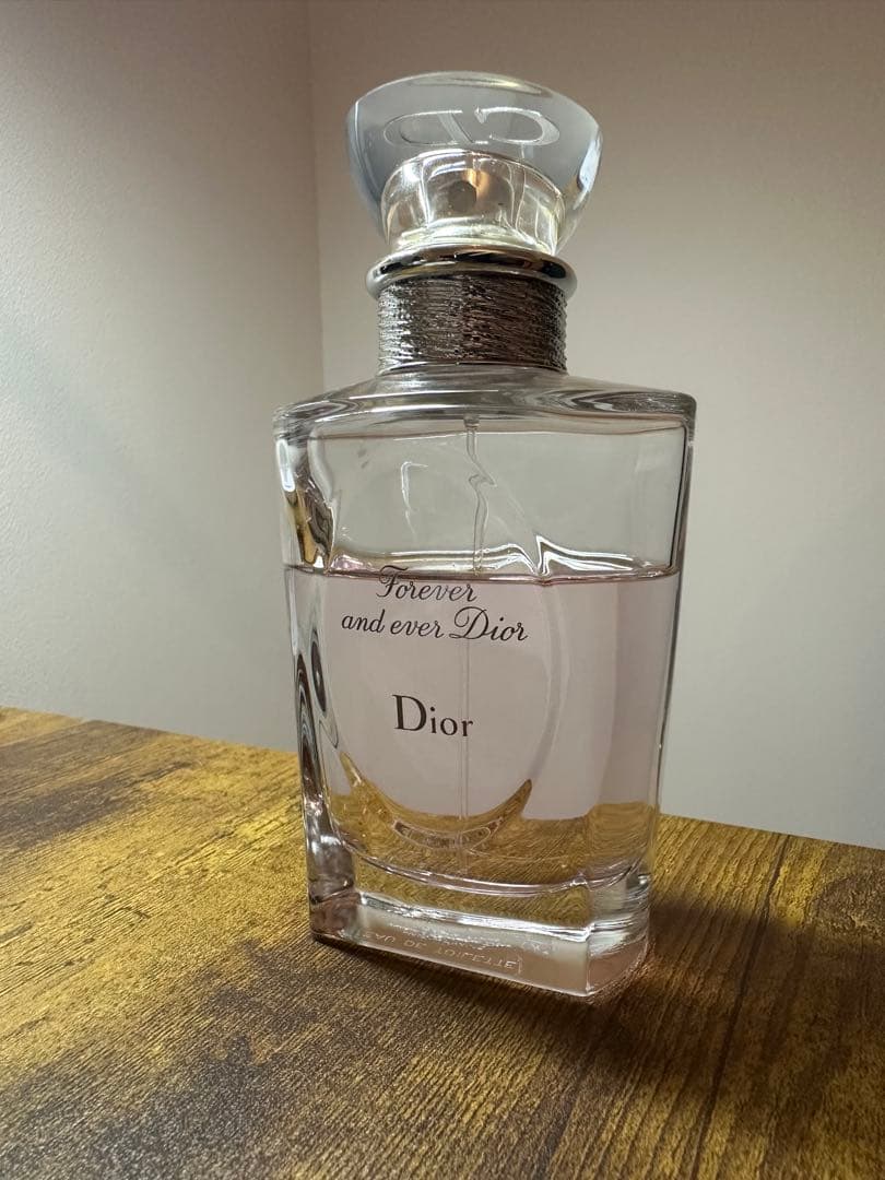 Dior フォーエヴァー アンド エヴァー 香水 100ml 残量7割以上