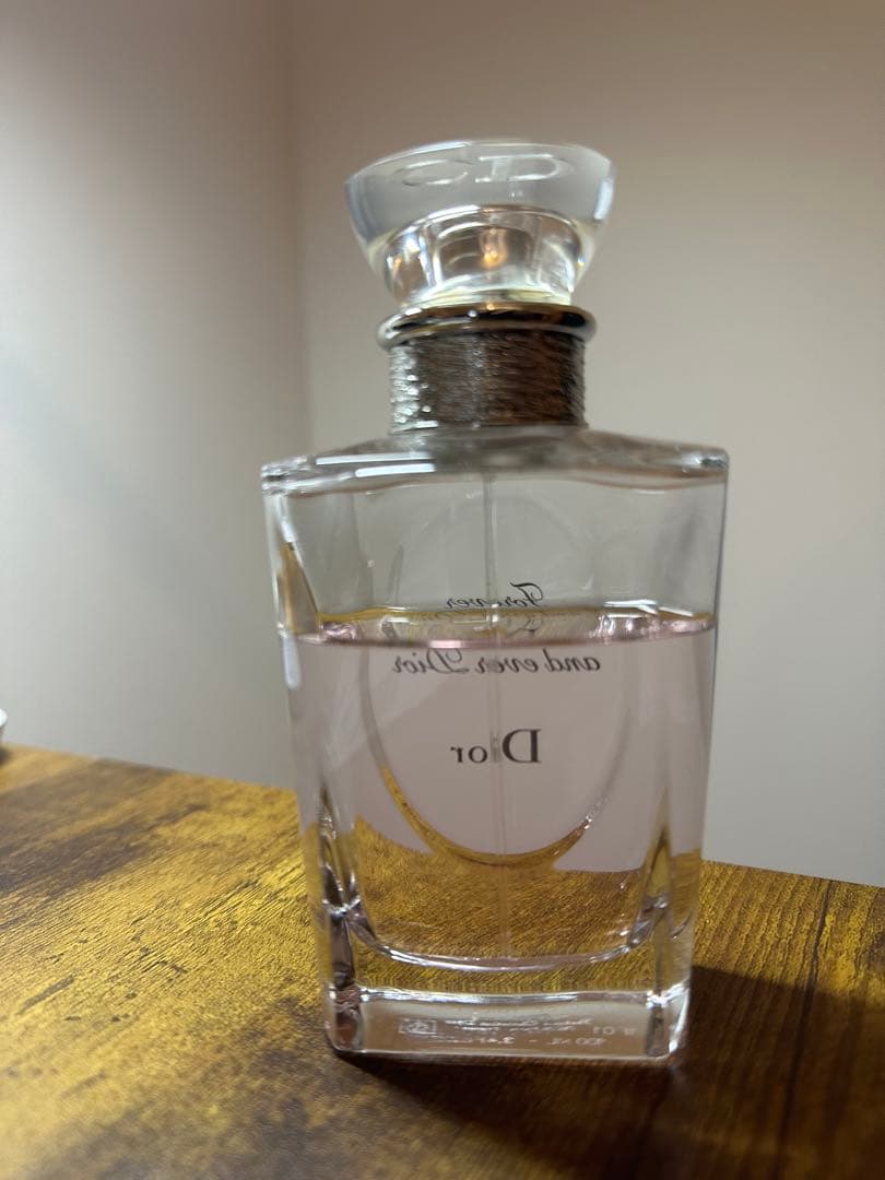 Dior フォーエヴァー アンド エヴァー 香水 100ml 残量7割以上