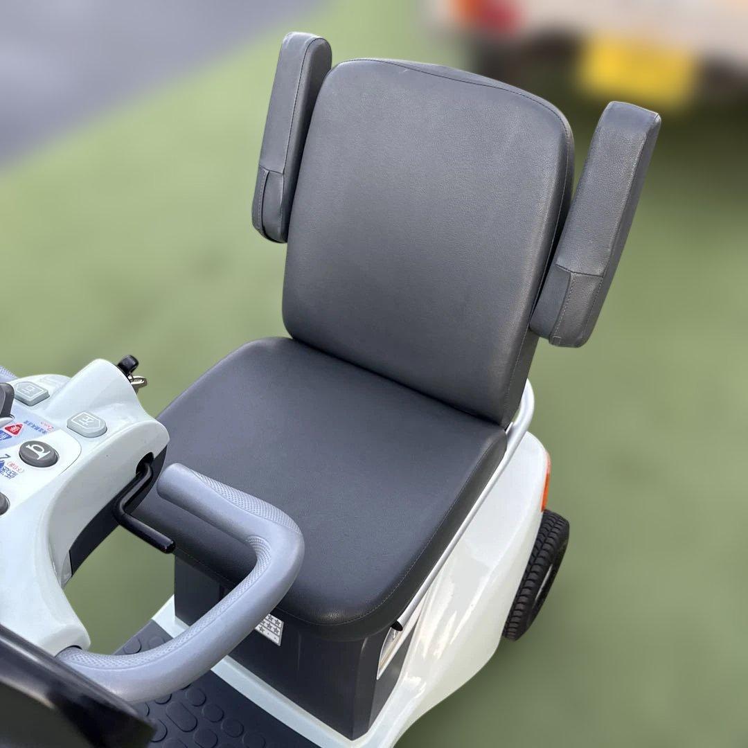 スズキ　セニアカー　電動カート　シルバーカー 管理番号10