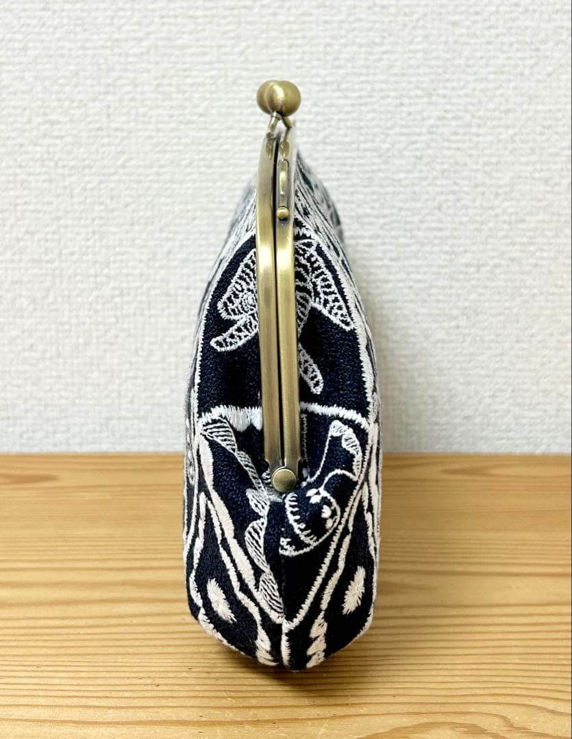 ハンドメイド がま口バッグ ポーチ symphony ネイビー ミナペルホネ