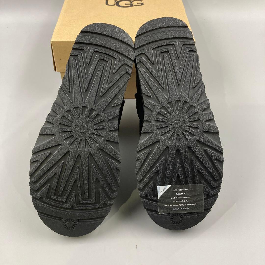 ☆新品未使用　UGG Classic Mini II 26センチ