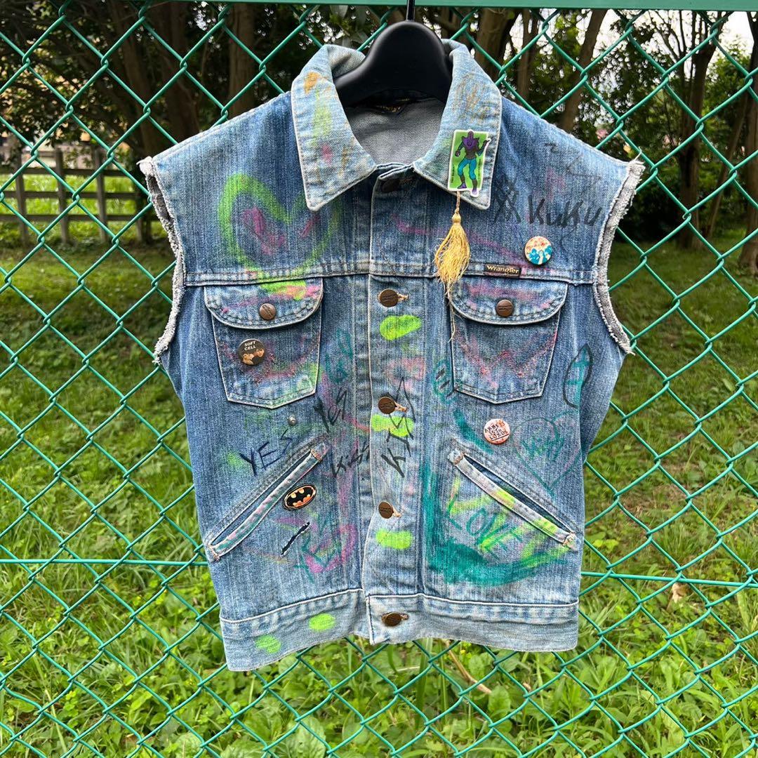 vintage 落書き装飾デニムベスト