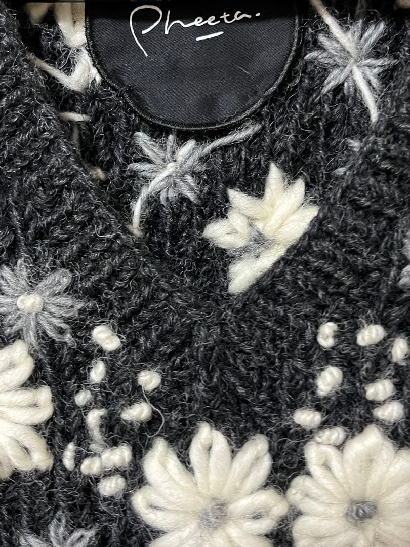 pheeta ニットベスト