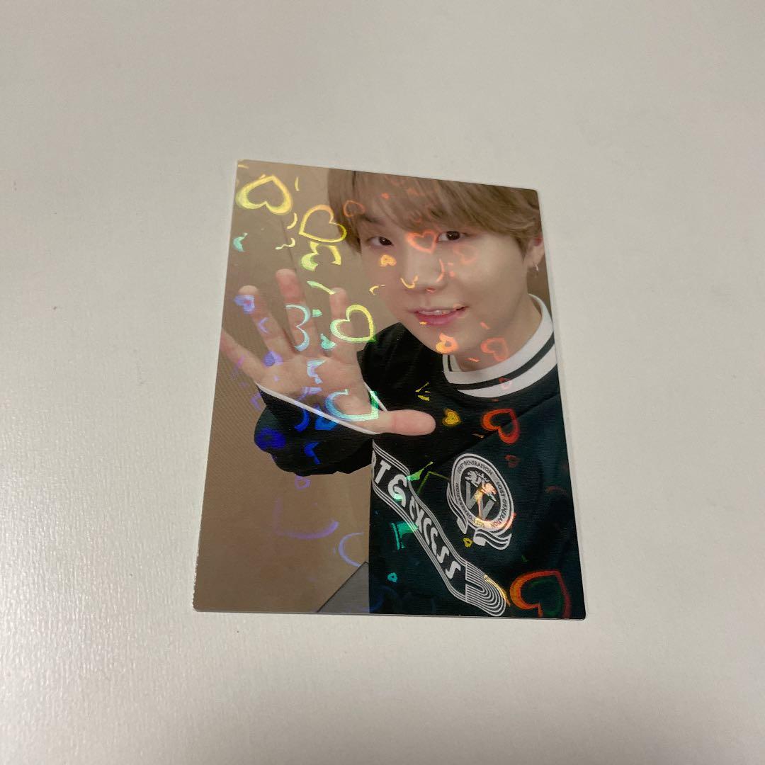 BTSシュガFC継続特典トレカ