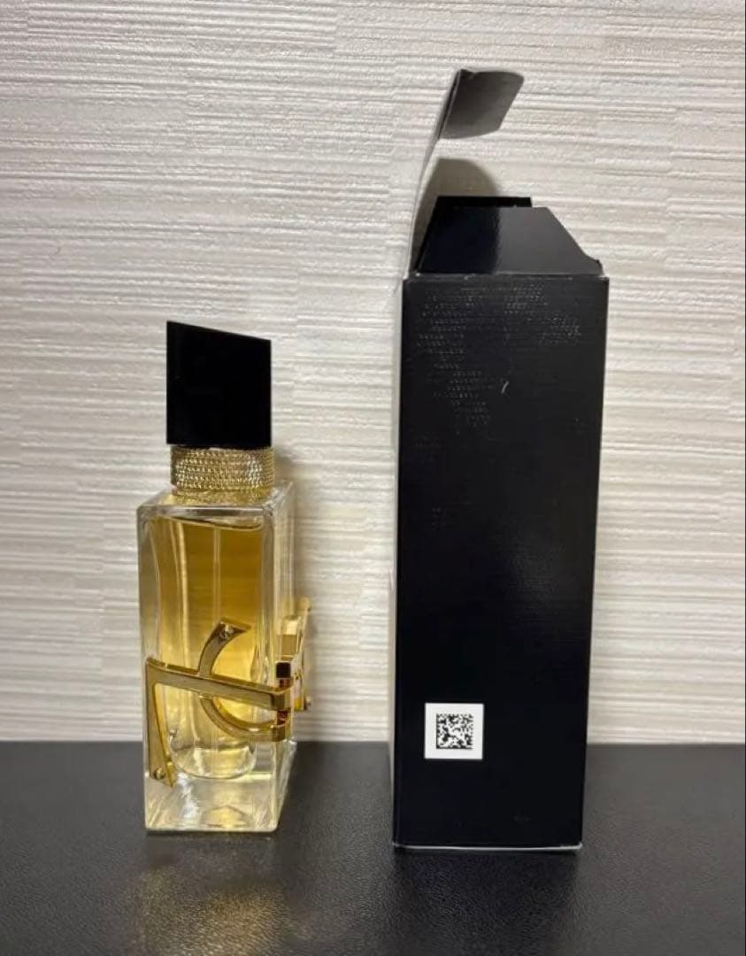 イブサンローラン　リブレ オーデパルファム (50mL) 香水