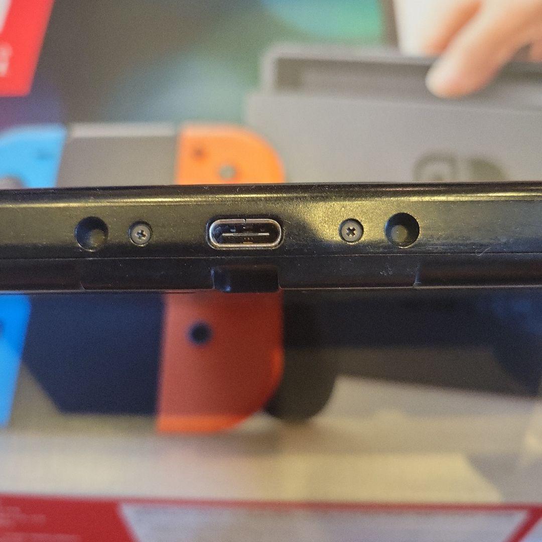 Nintendo Switch　本体　2018年製