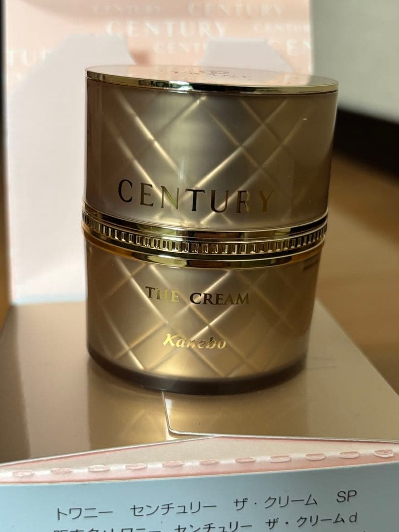 トワニー　CENTURY THE CREAM センチュリー　ザ　クリーム
