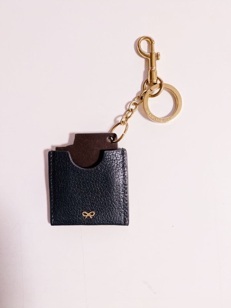 After Eight チャーム