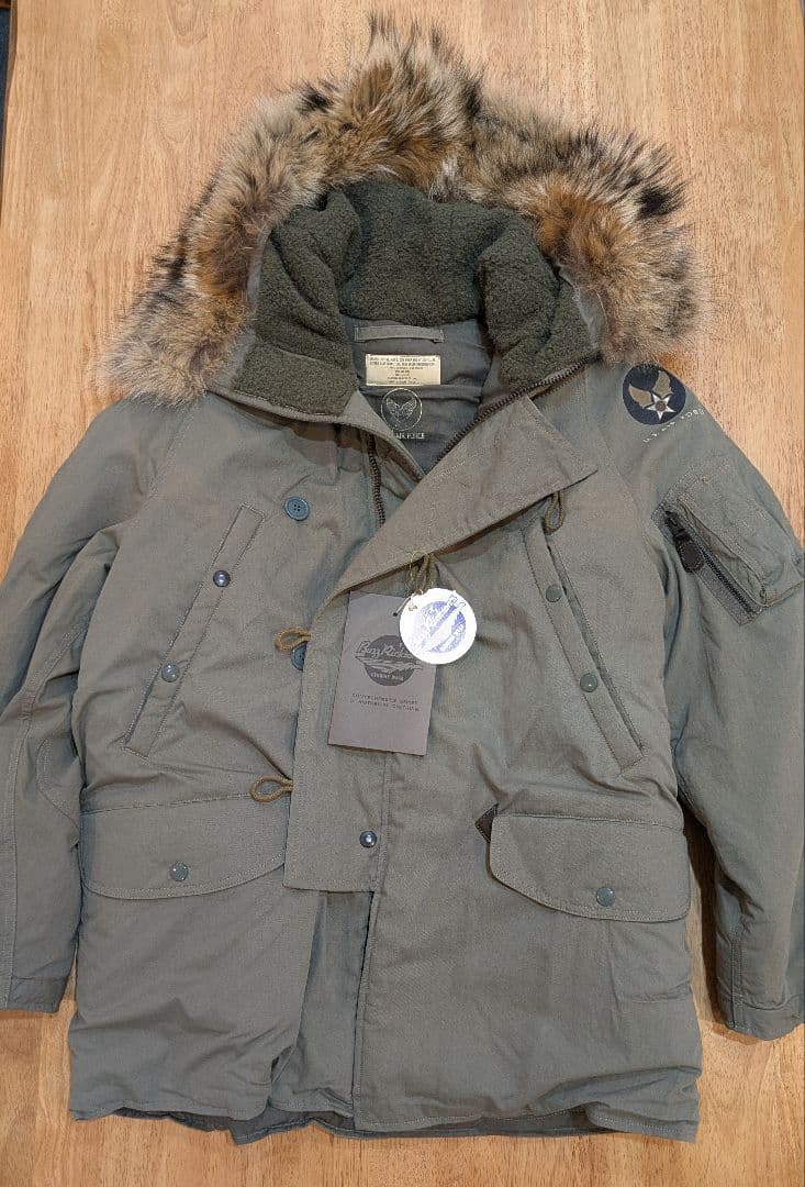 BUZZ RICKSON’S N-3B フライトジャケット