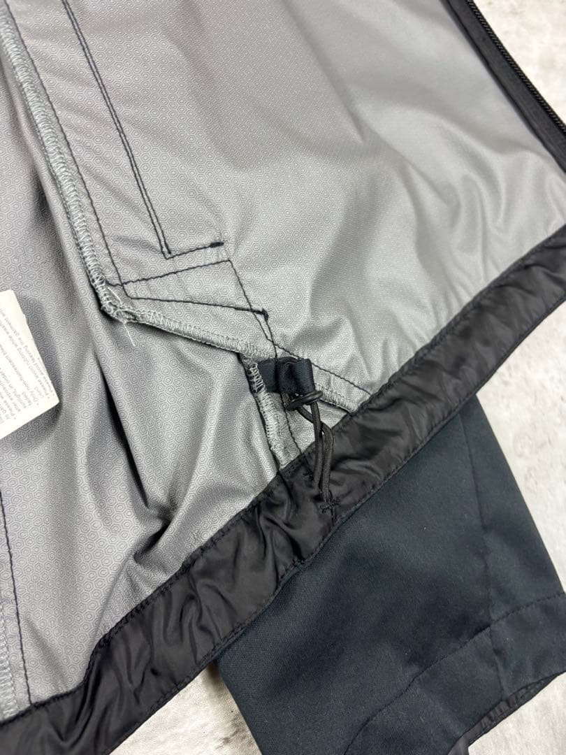 OAKLEY “SOFT SHELL JACKET” TECH