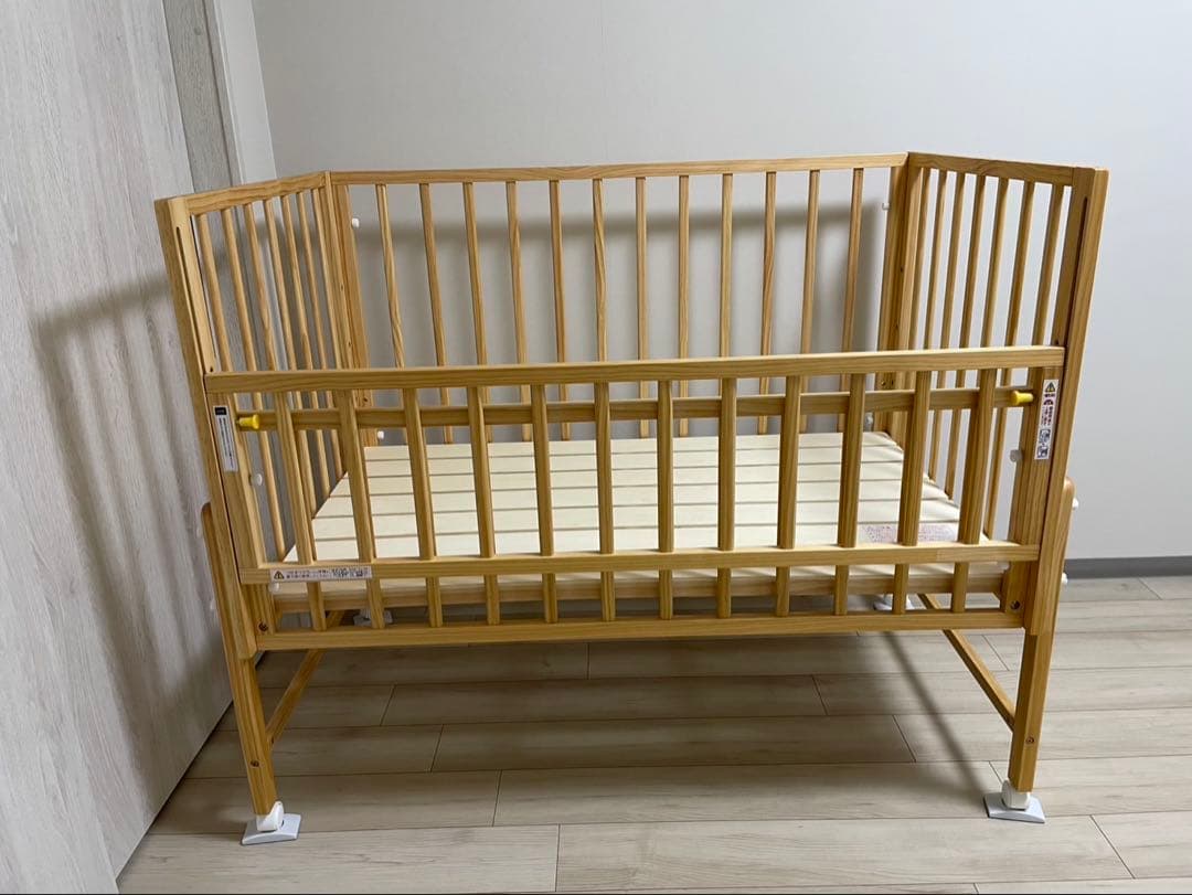 【美品】大和屋 yamatoya ベビーベッド kihon キホン