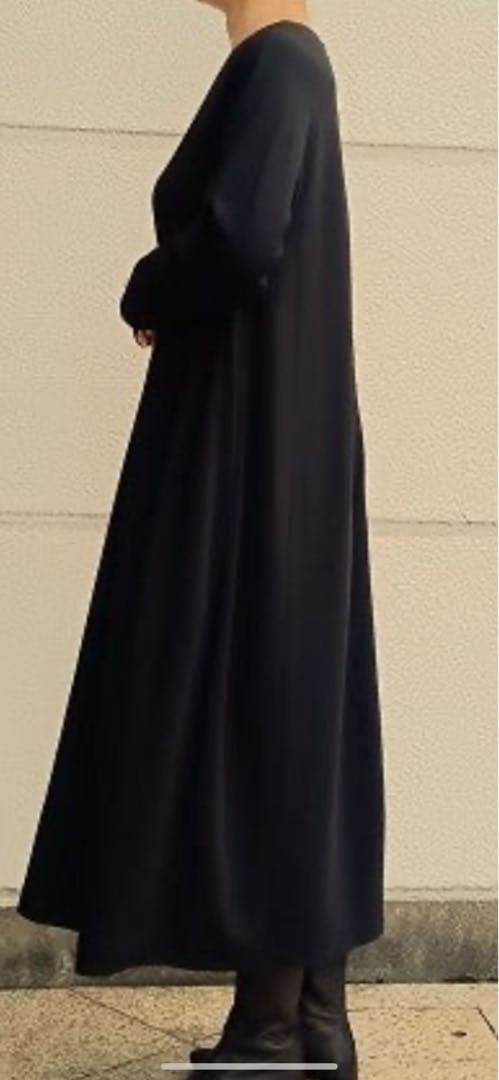 新品未使用　ヨーガンレール　ウールワンピース　フォーマル　黒