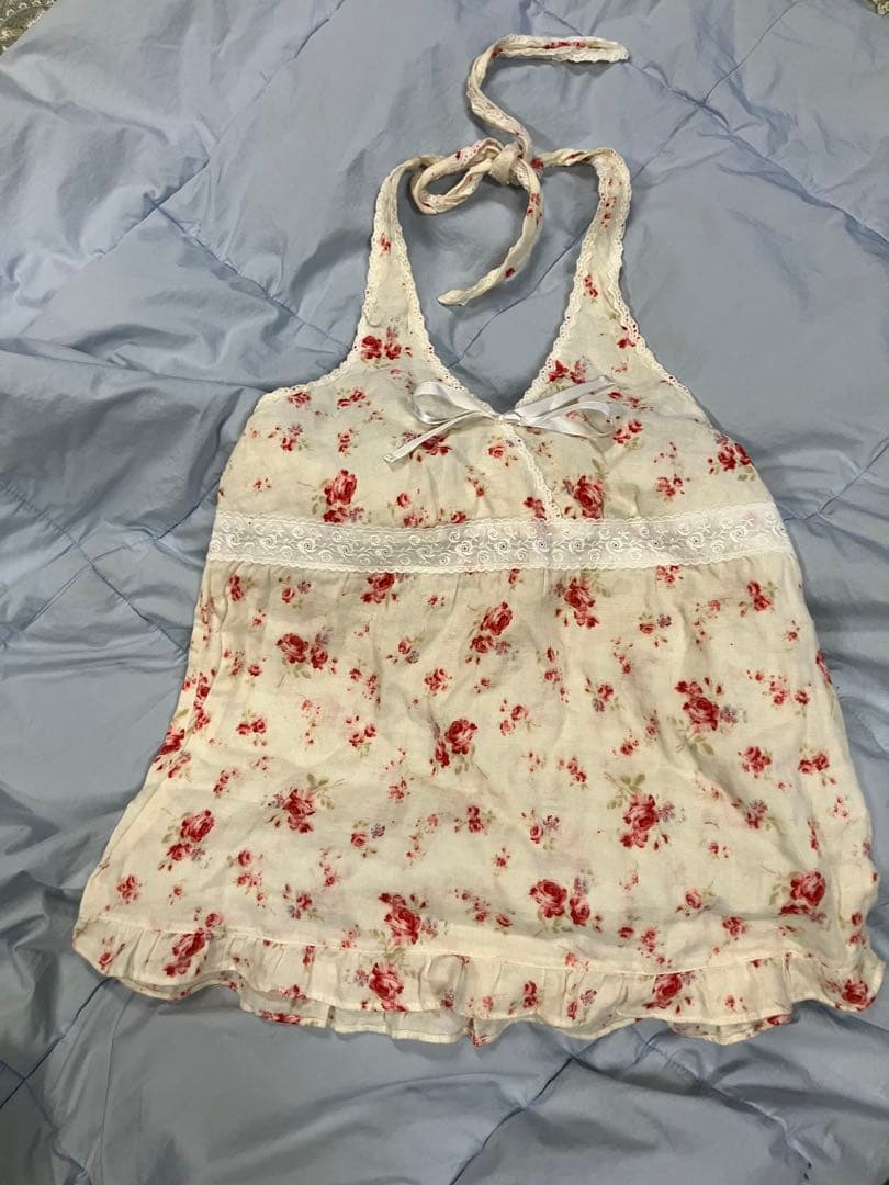 リズリサフラワープリントホルターネックレースリボンキャミソール