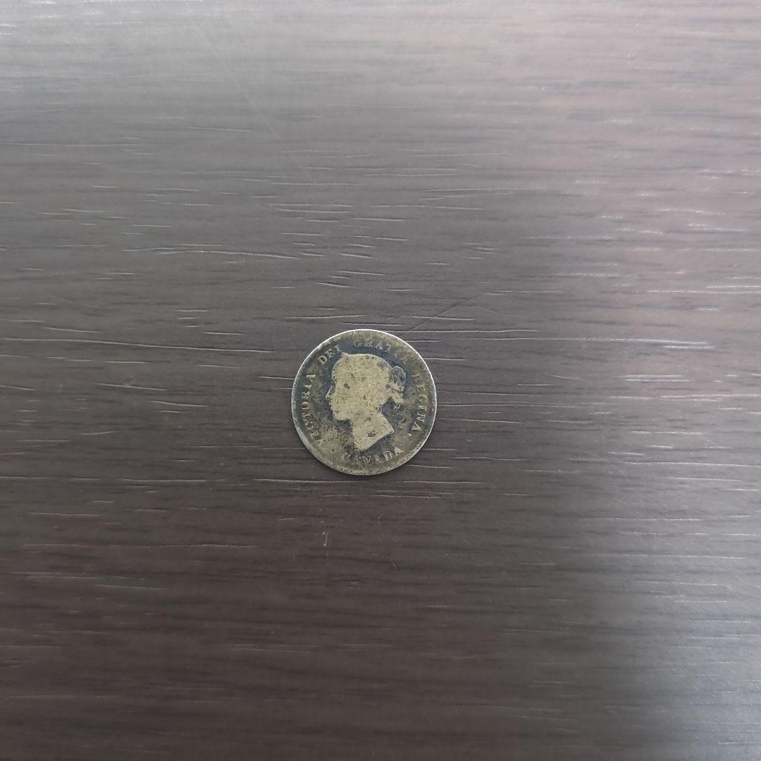 カナダ　5セント　銀貨