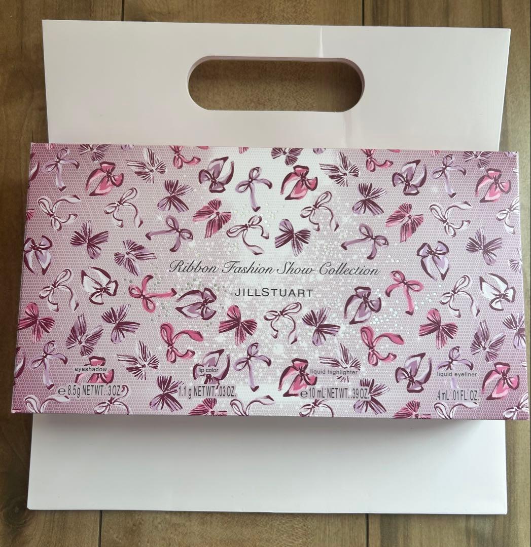 新品　ジルスチュアート　クリスマスコフレ　リボンファッションショーコレクション