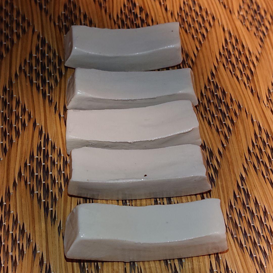 ね様のみご購入いただけます。　黒田泰蔵　箸置　白磁