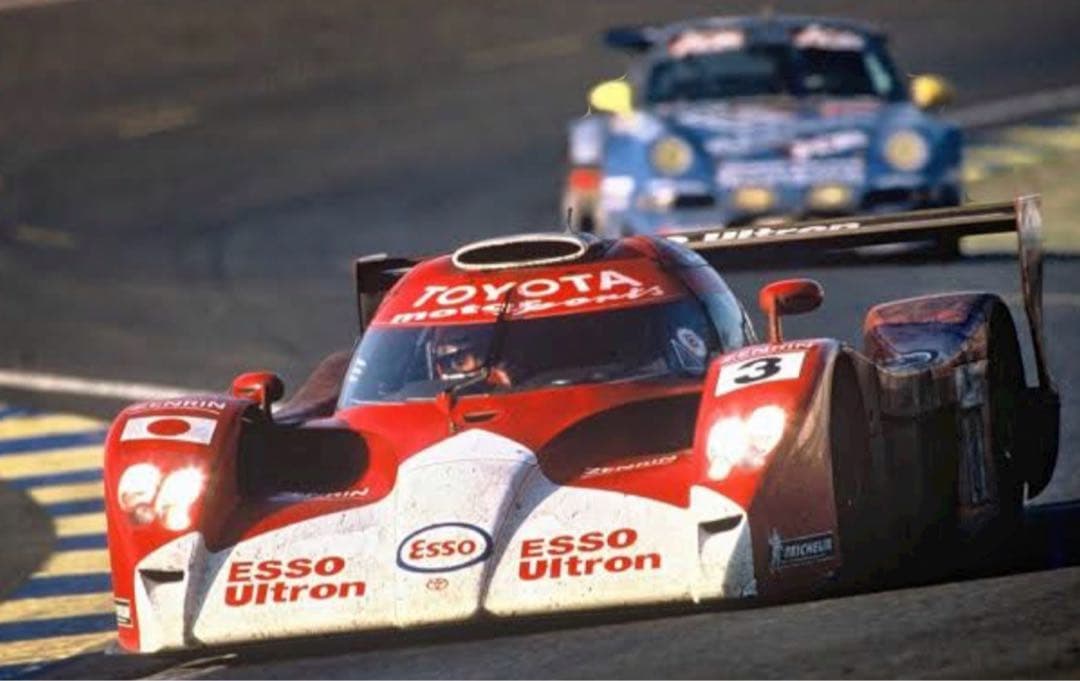 1/18 AUTOart トヨタ TS020 片山右京/鈴木利男/土屋圭市