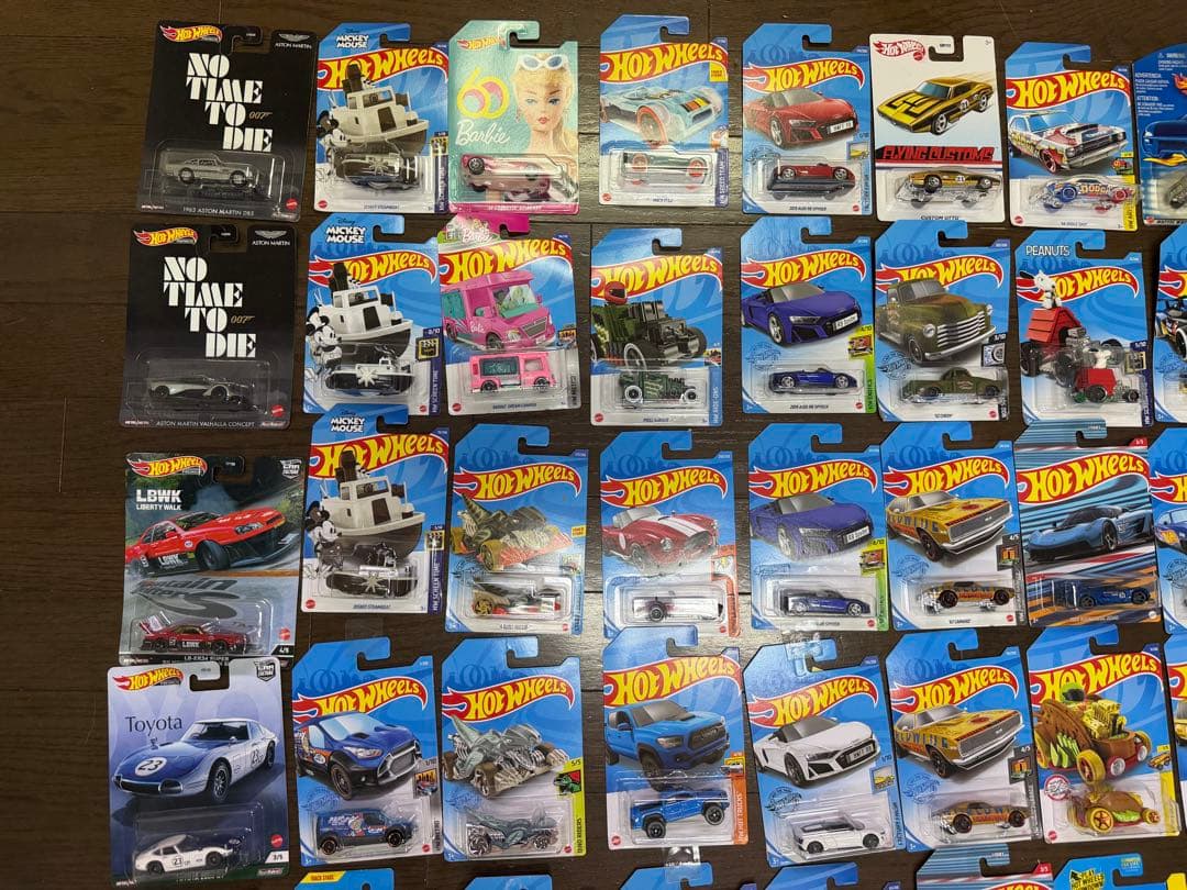 ホットウィール　hot wheels 70台まとめ売り（2台はマッチボックス）