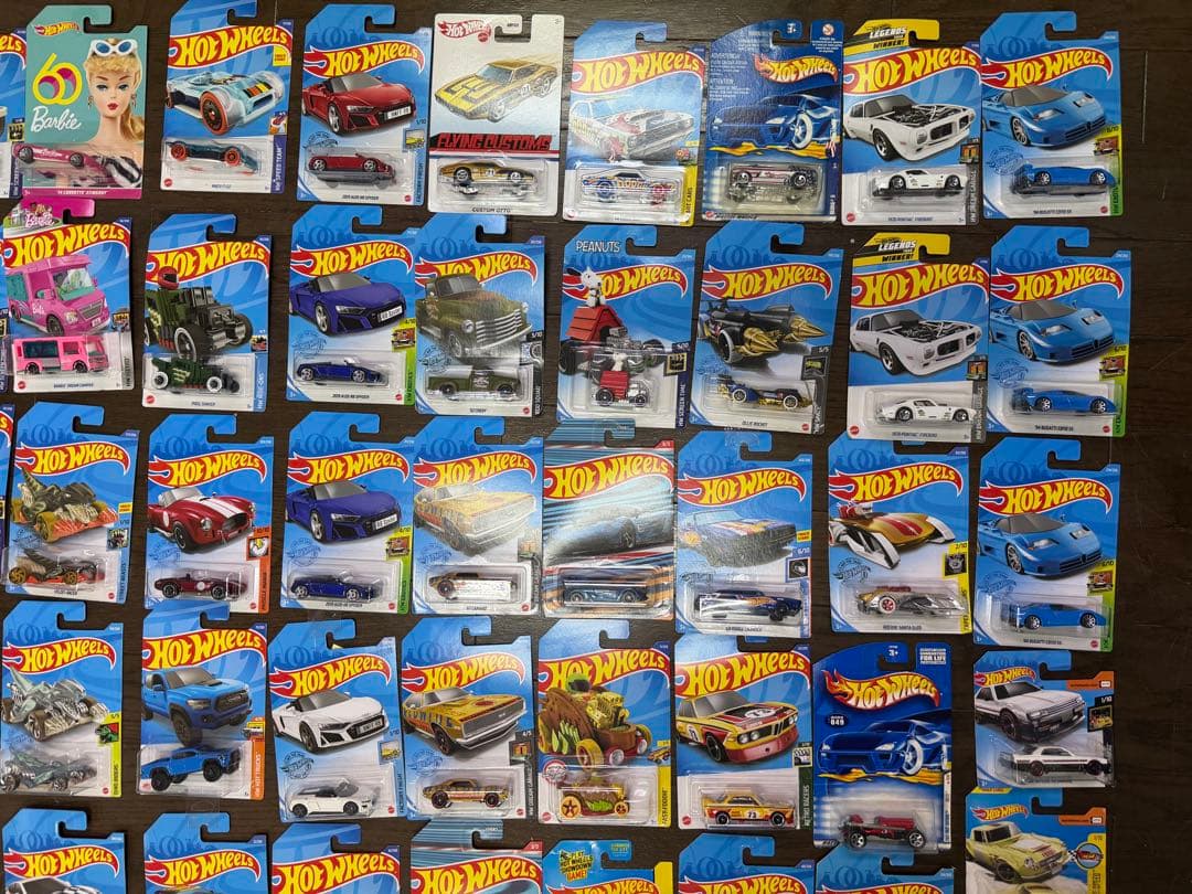 ホットウィール　hot wheels 70台まとめ売り（2台はマッチボックス）
