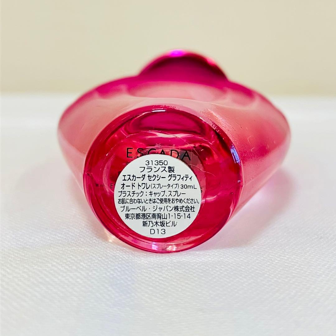 新品　エスカーダ　セクシーグラフィティ　オードトワレ　香水　30ml