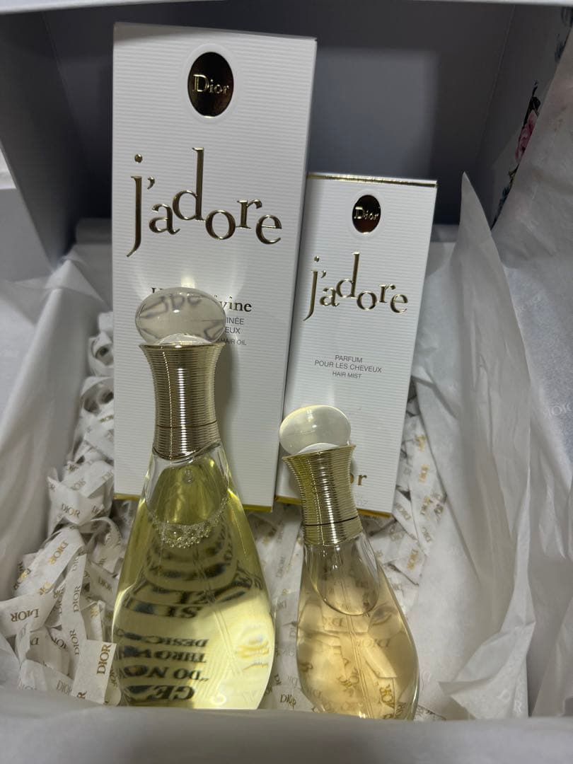 Dior j'adore ボディ&ヘアオイル と ヘアミスト