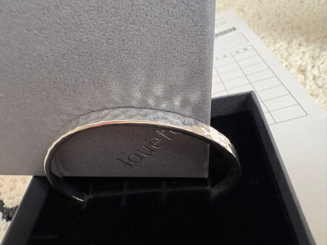 Jouete シルバーハンマードバングル