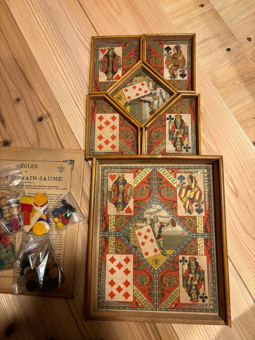 聖*o様 フランスアンティークボードゲーム　nainjaune フランス木箱