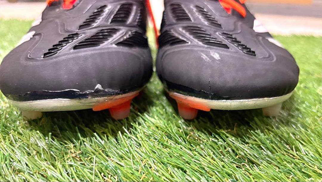 adidas PREDATOR AGソール