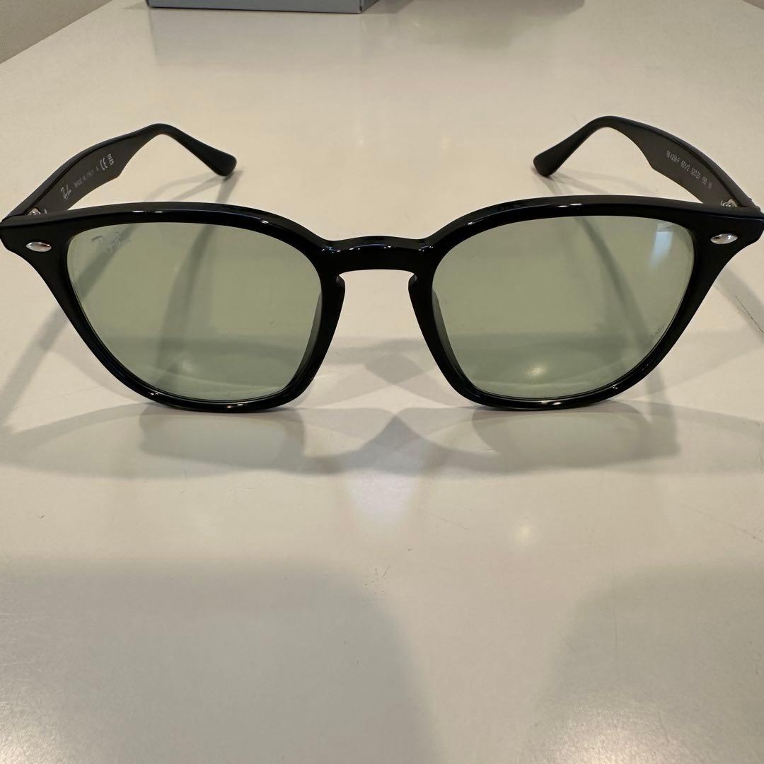 Ray-Ban RB4258F サングラス 601/2 レイバン　ライトグリーン