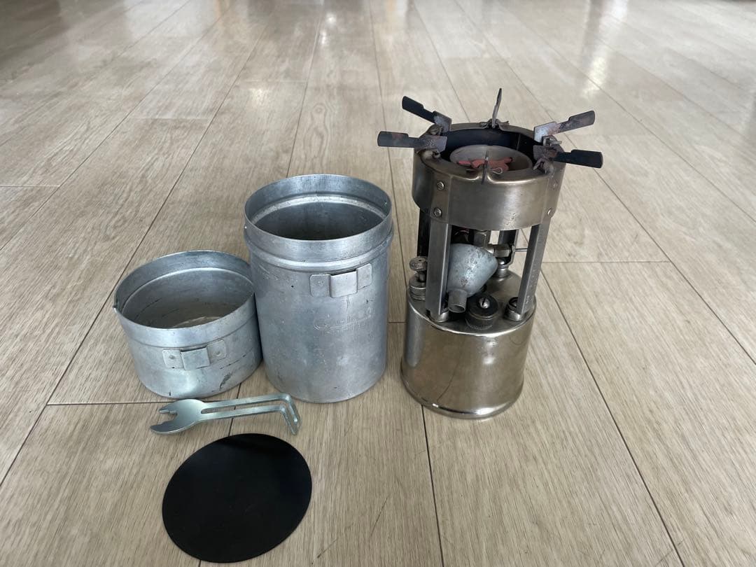 ビンデージ コールマンNO.530GIストーブ ガソリン使用