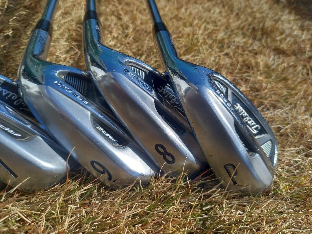 タイトリスト　アイアンセット　７１２　AP2　６本