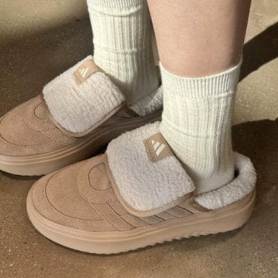 アディダス韓国 Adidas 冬ミュール Grand Court Mule 新品