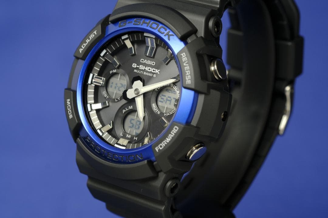 【美品】G-SHOCK GAW-100B 電波ソーラー／ビッグケース (114)