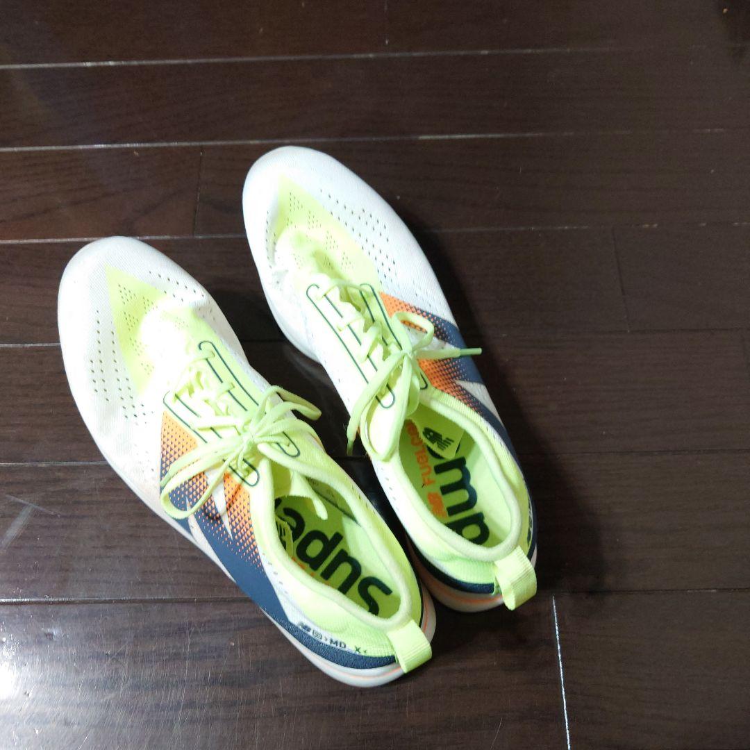 スパイク・シューズ New Balance FuelCell SuperComp MDXv3
