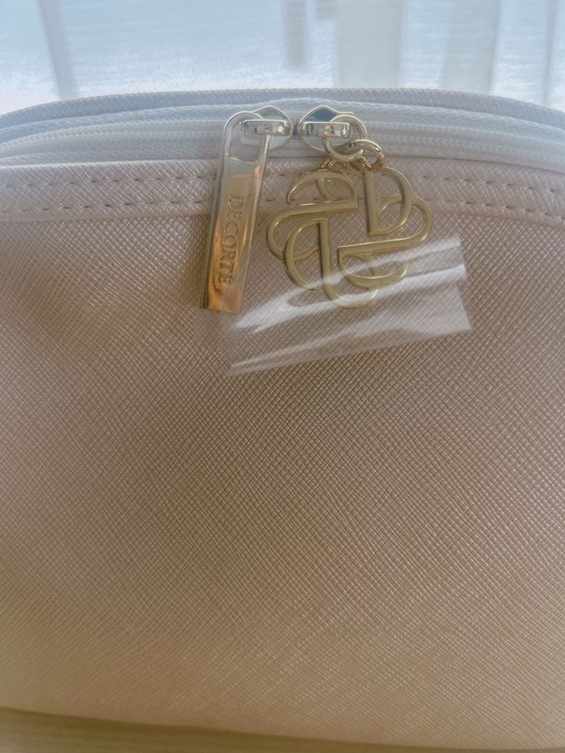 匿名配送！！！【新品未開封】コスメデコルテ リポソーム&AQミニチュアセット