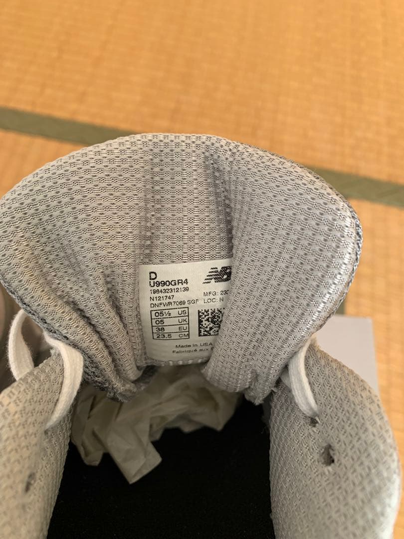 new balance スニーカー グレー 新しいタグ付き